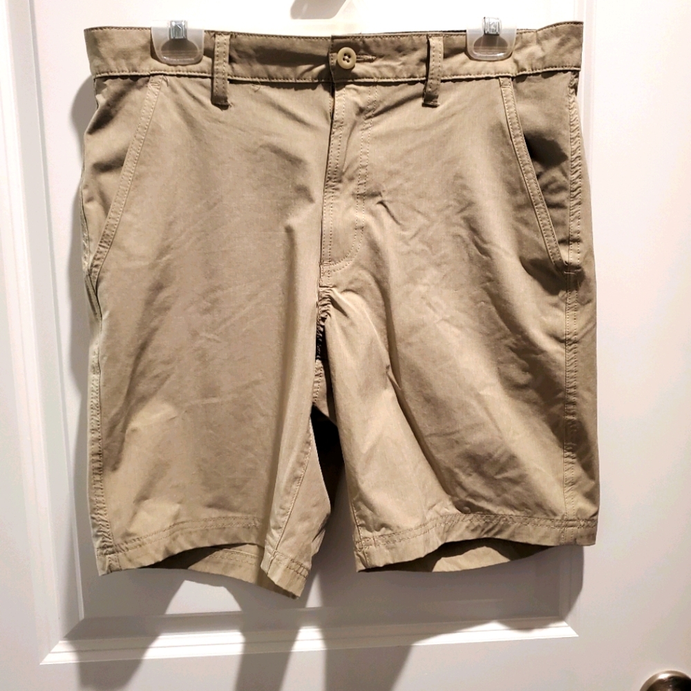 🔮3 for 15 -Croft & Borrow Khaki Golf shorts